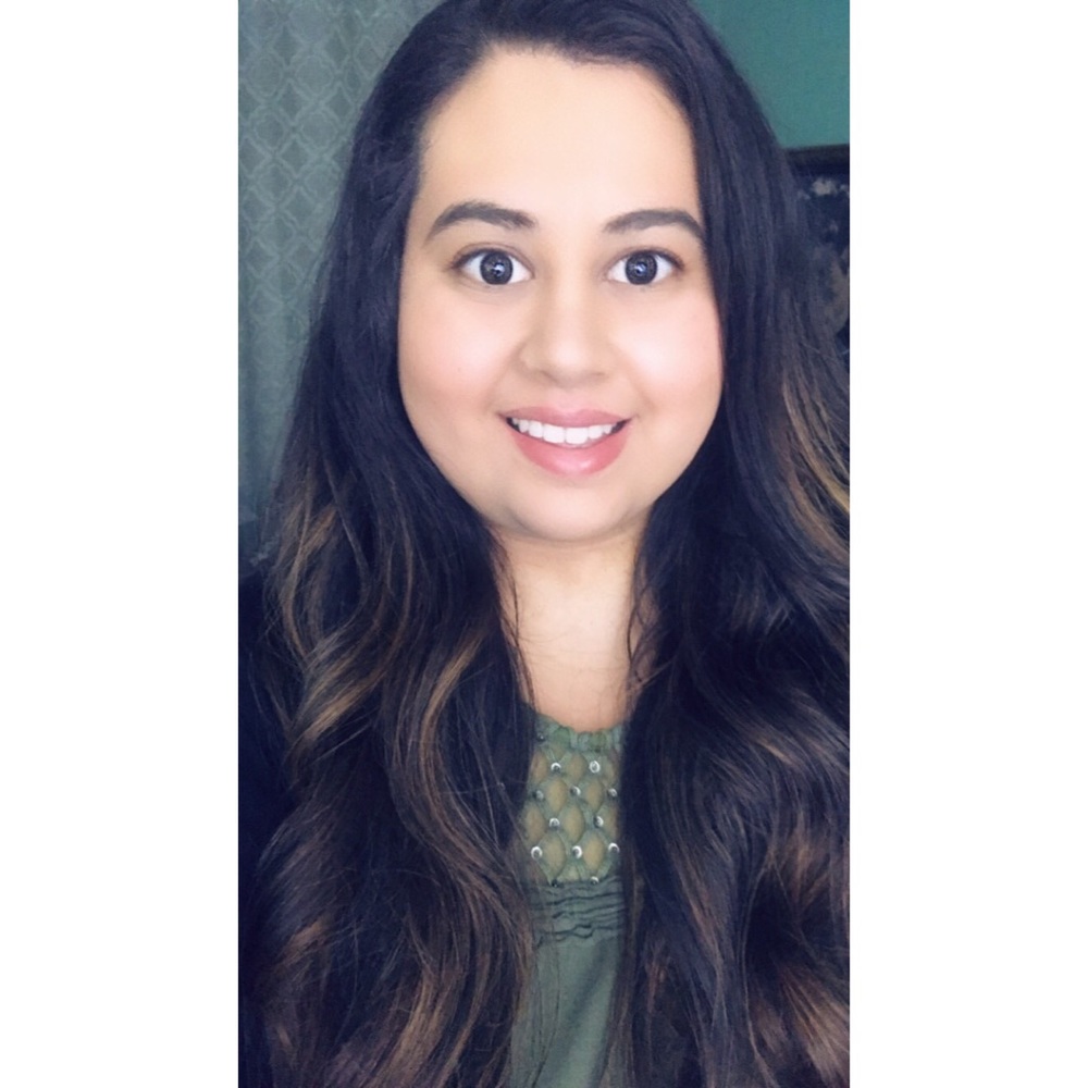 Meet your Posher, Daniella